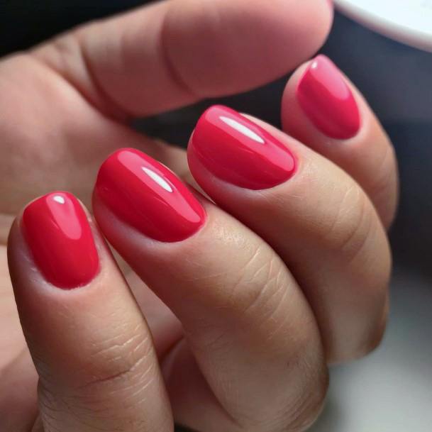 Short Red Smooth Nails For Women