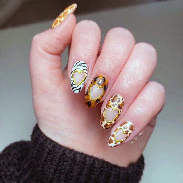 Short Summer Womens Nail Ideas