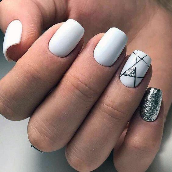 Short White Nails With Lines Women