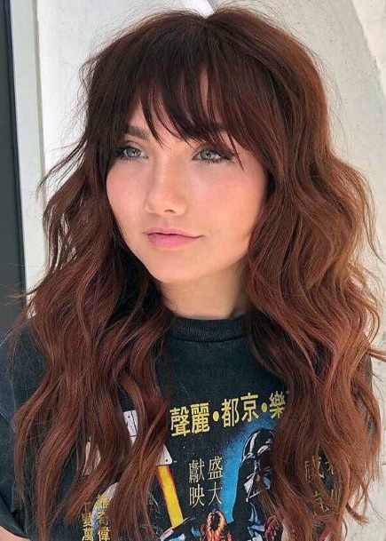 Shoulder Length Cinnamon Brown Wavy Hair With Layers And Bangs