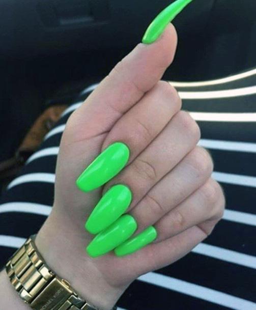 Showy Lime Green Nails