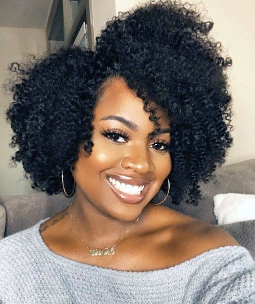 Side Part Curly Afro Hairstyles For Trendy Young Black Women