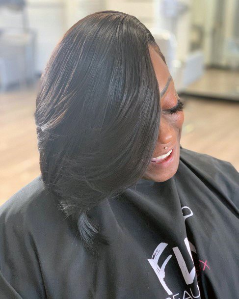 Side Swept Gorgeous Bob Hairstyles For Black Women