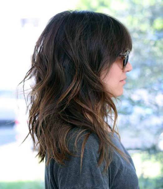 Side View Of Square Face Womens Hairstyle Ideas For Sexy Loose Waves
