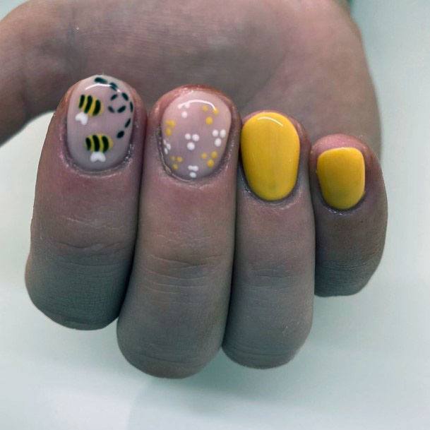 Silver Glitters And Yellow Bee Nails Women