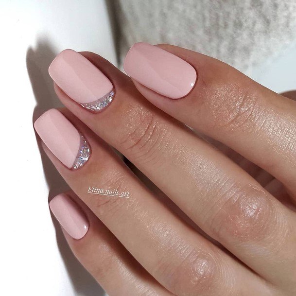 Silver Nails Feminine Ideas