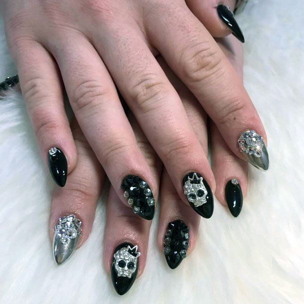 Top 60 Best Black And Silver Nails For Women – Fun Sultry Design Ideas