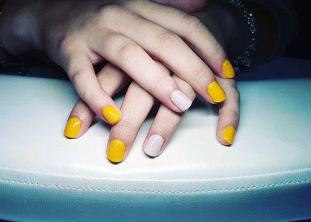 Simple Adorable Yellow And White Glossy Nails For Women