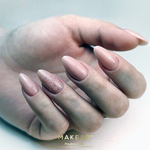 Simple And Attractive Light Nails