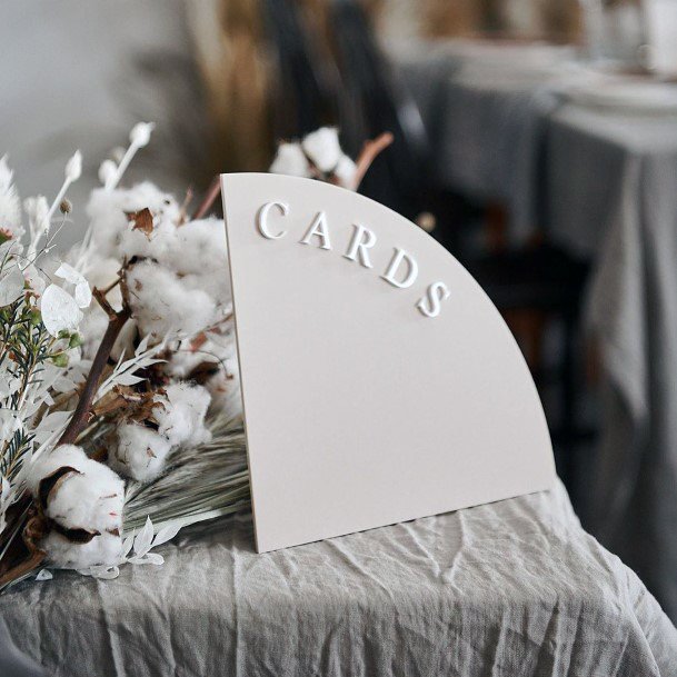 Simple And Cute Wedding Decorations