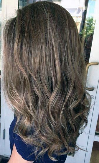 Simple And Hottest Layered Brown And Blonde Highlighted Hairstyles For Women