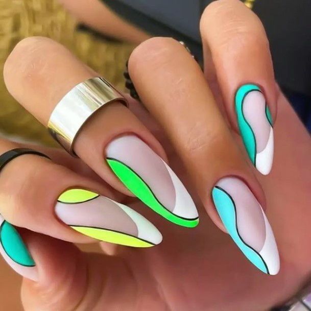 Simple Bright Summer Nail For Women