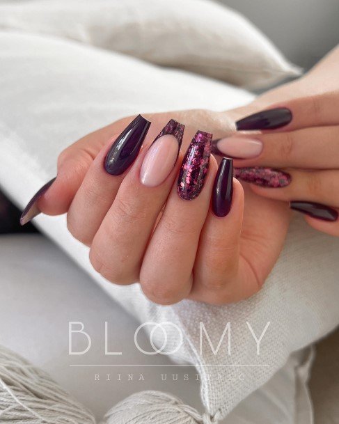 Simple Burgundy Nail For Women