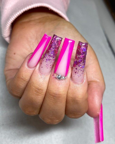 Simple Glitter Ombre Nail For Women