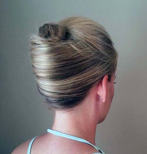 Simple No Nonsense Thin And Highlighted French Twist For Women