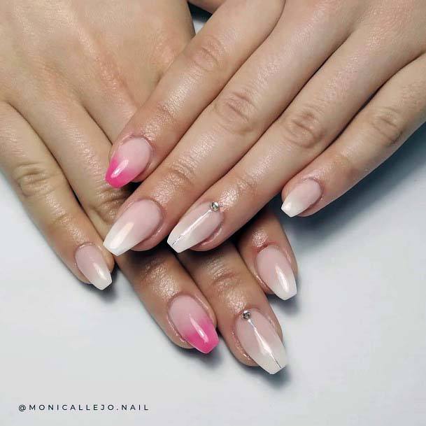 Simple Pink Gradient Nails With Crystal