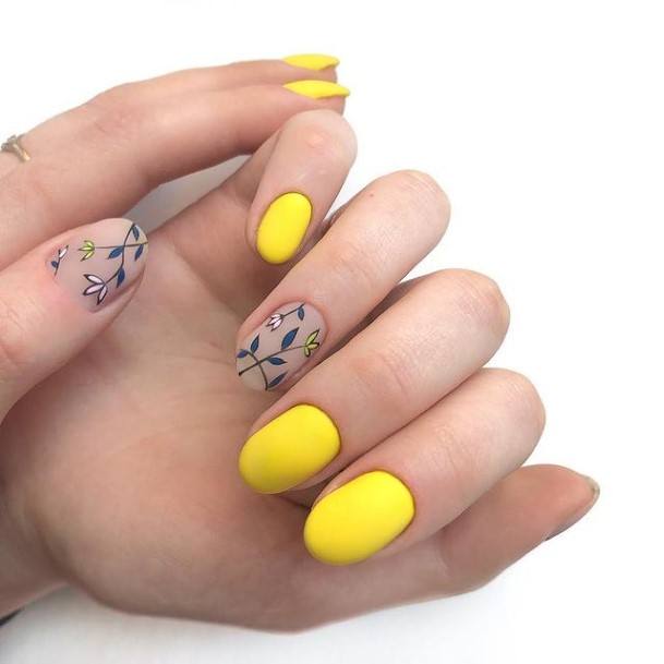 Simple Short Yellow Nail For Women