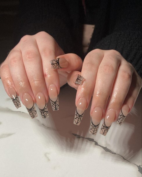 Simple Spider Nail For Women