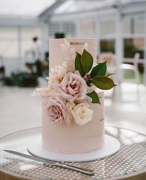 Simple Two Level Beautiful Wedding Rose Cake