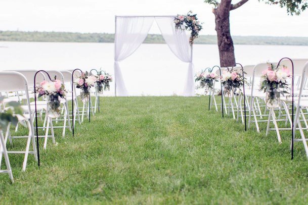 Simple White Fabric Dais Wedding Decorations