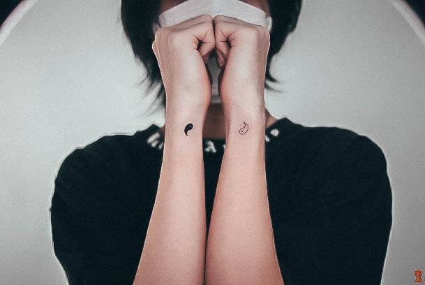 Simple Yin Yang Tattoo For Women