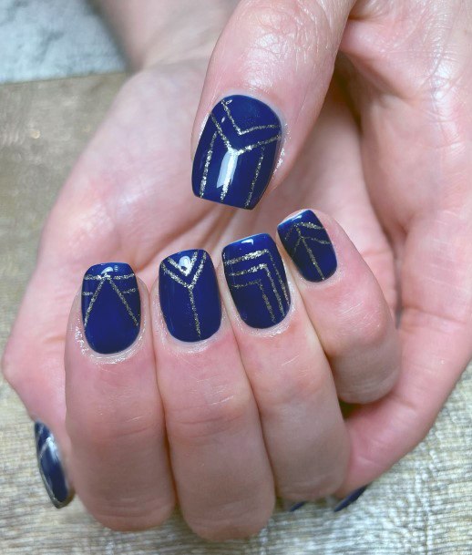 Simplistic Art Deco Nail For Girls