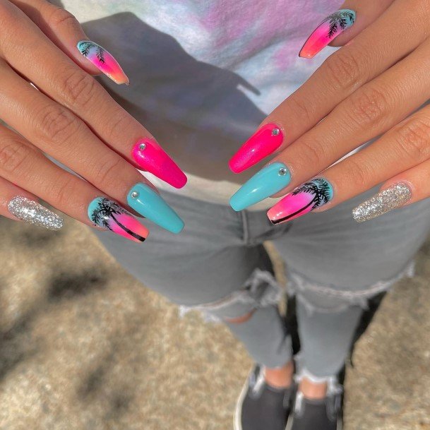 Simplistic Beach Nail For Girls