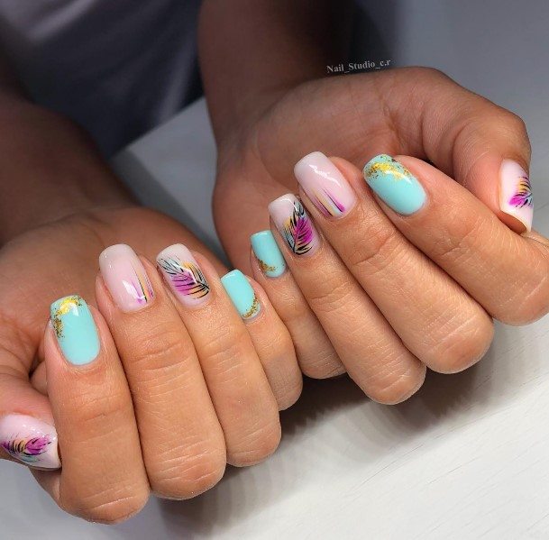 Simplistic Feather Nail For Girls