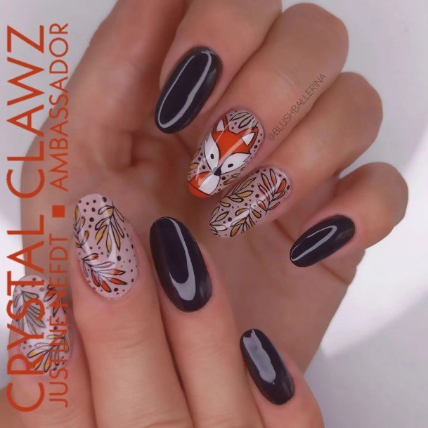 Simplistic Fox Nail For Girls