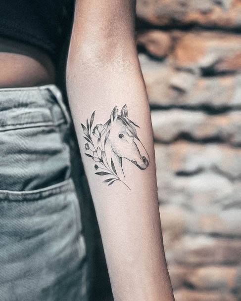 Share 100+ about easy horse tattoo best .vn