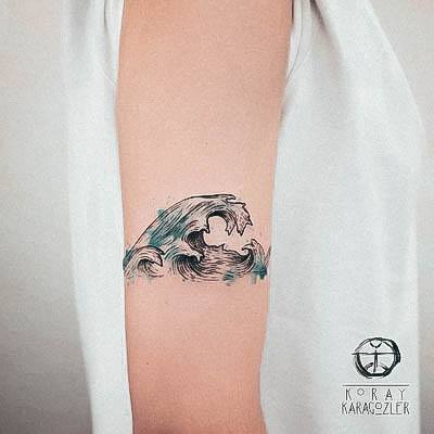 Simplistic Ocean Tattoo For Girls