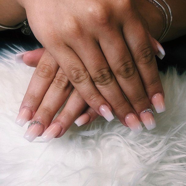 Simplistic Ombre Nail For Girls