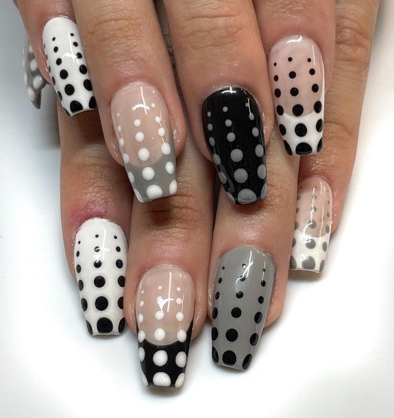 Simplistic Polka Dot Nail For Girls