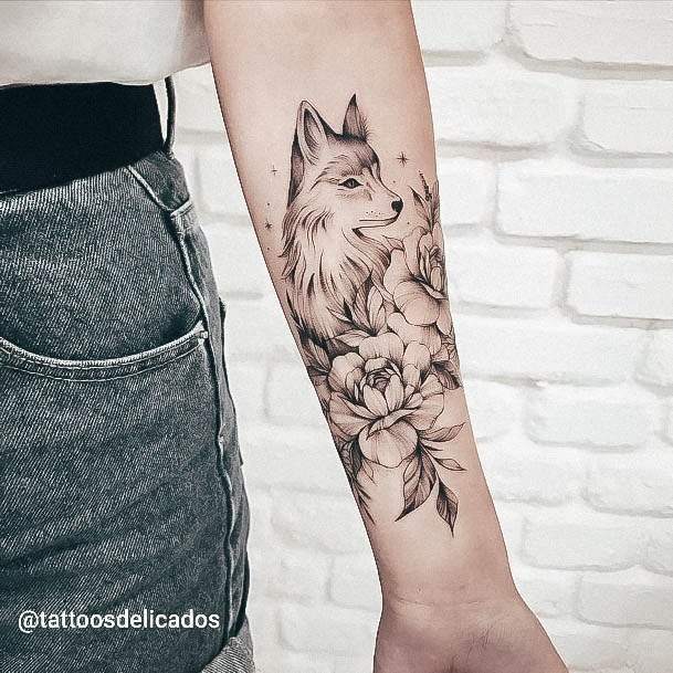 Simplistic Popular Tattoo For Girls