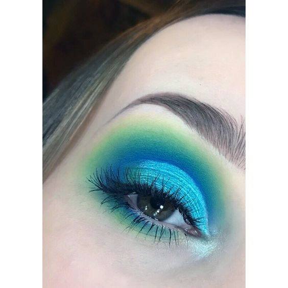 Sky Blue Green Eyeshadow Women