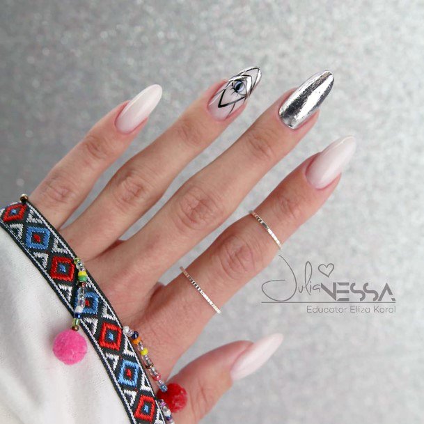 Sleek White Gorgeous Mirror Nail Inspiration For Women