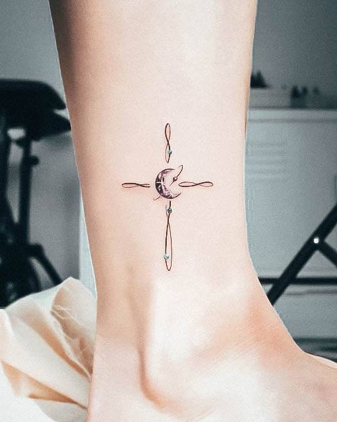 Small Cross Tattoo Design Inspiration For Women