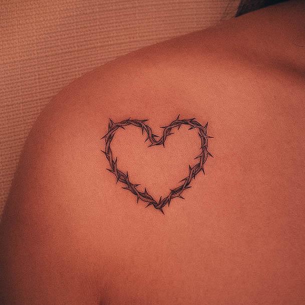 Small Heart Tattoos Feminine Ideas