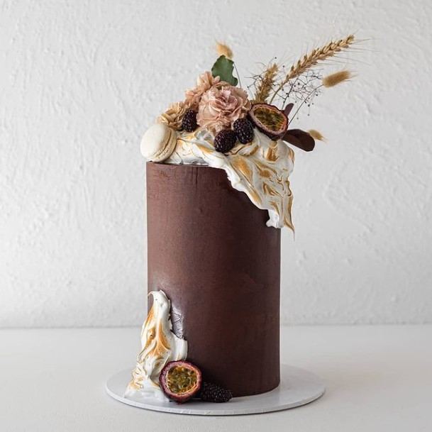 Smooth Chocolate Wedding Cake Cylinder