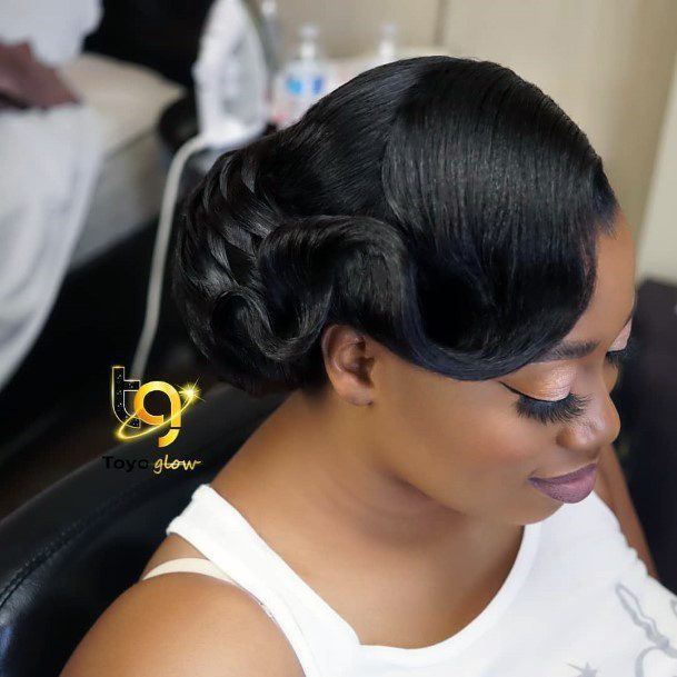 Smooth Curvy Side Bangs Wedding Hairstyles For Black Women
