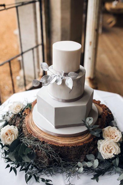 Smooth Marble 3 Tier Wedding Cake Women