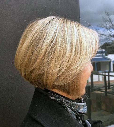 Smooth Short Blonde Bob Hairstyles For Women Over 60