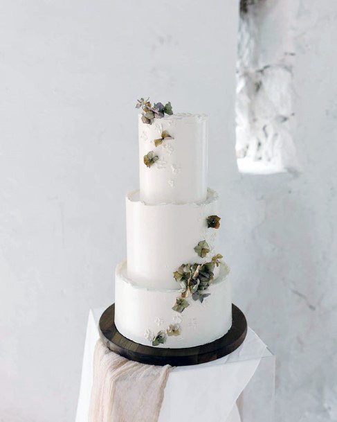 Smooth White 3 Tier Wedding Cake Women