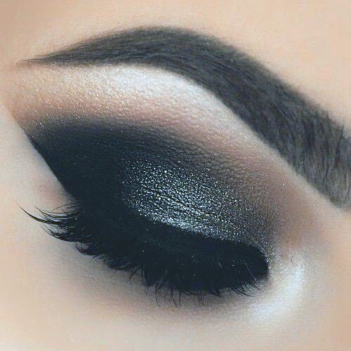 Smudged Black Eyeshadow Women