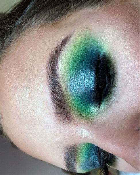 Smudged Green And Gold Eyeshadow Women