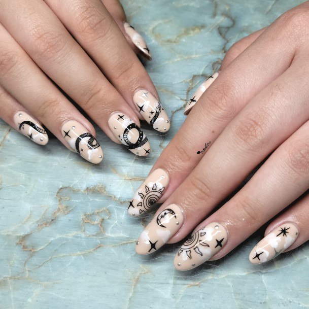 Snake Nail For Ladies