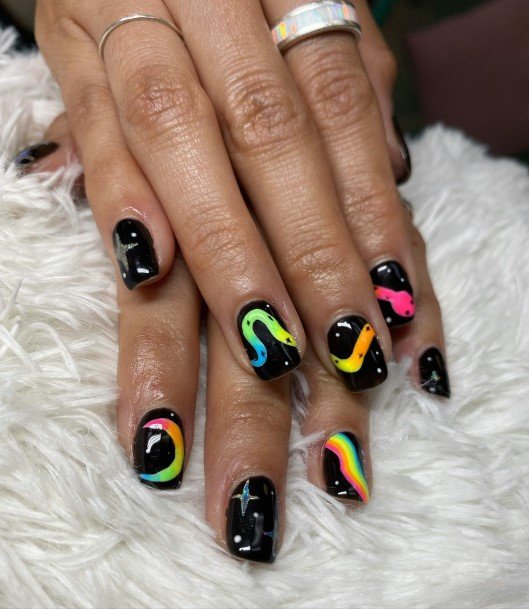 Snake Womens Nail Ideas