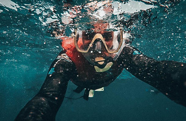 Snorkeling Date Ideas For Couples