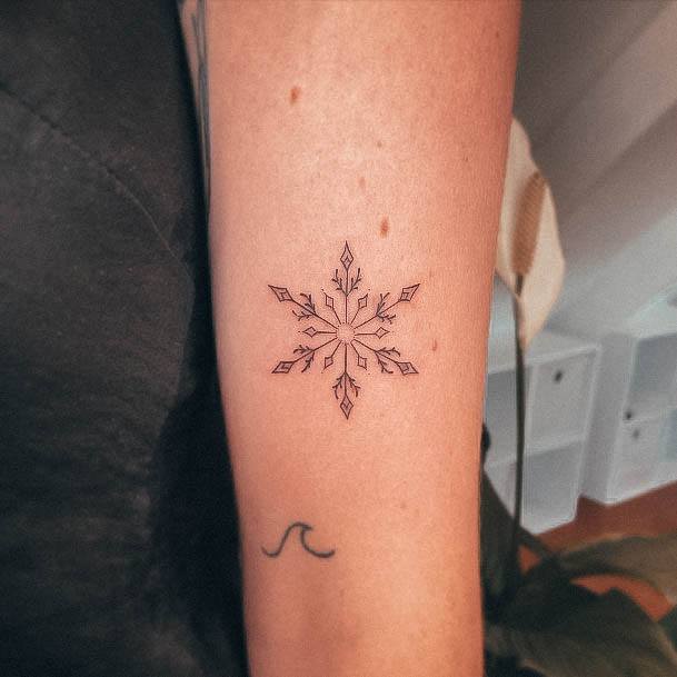 Snowflake Tattoo Designs For Women