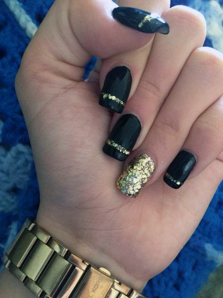 Sparkling Gold And Black Nail Design